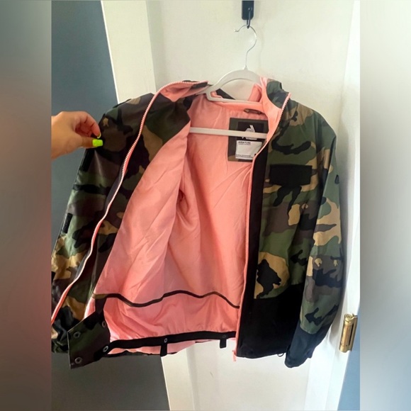 Aperture Snowboard/Ski Jacket - Picture 3 of 10